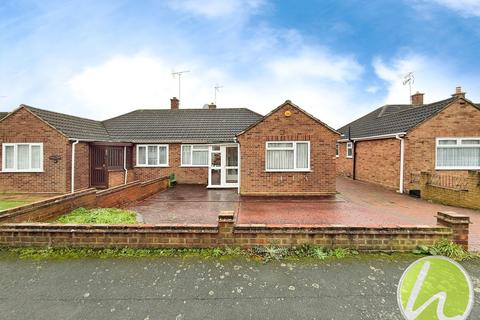 2 bedroom semi-detached bungalow for sale, Priory Road, Stanford-Le-Hope, SS17