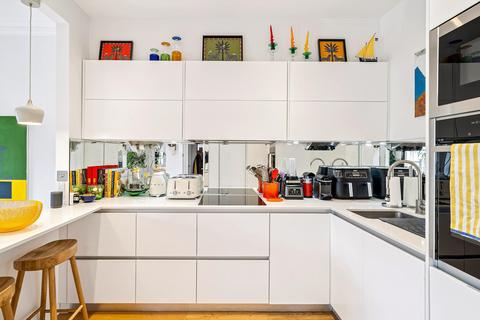 2 bedroom flat for sale, Redcliffe Gardens, London, SW10