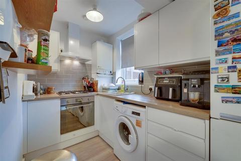 1 bedroom apartment for sale, Marlborough Road, Dagenham, Essex