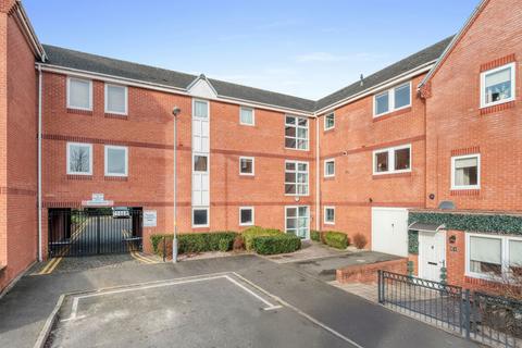 2 bedroom flat for sale, Austin House 25, School Close, Northfield, Birmingham, B31 2SH