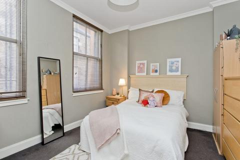 4 bedroom flat for sale, Flat 2 Thistle Street North West Lane