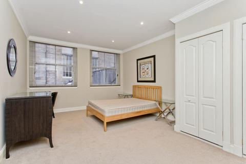 2 bedroom flat for sale, Flat 1 Thistle Street North West Lane