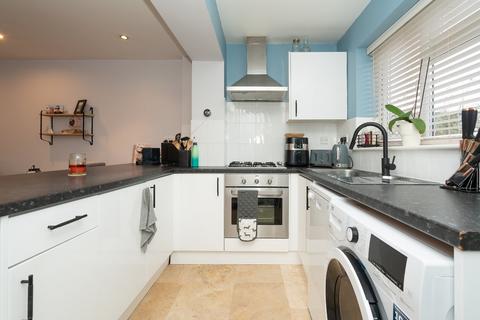 2 bedroom end of terrace house for sale, Chambersbury Lane, Hemel Hempstead, Hertfordshire, HP3