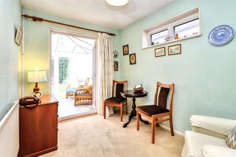 33 Sercombe Park, Clevedon, BS21 5BD