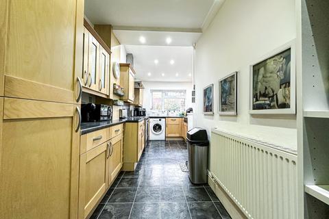 3 bedroom end of terrace house for sale, Runswick Road, Bristol BS4