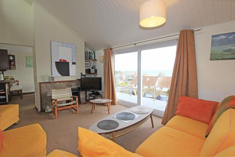 4 bedroom semi-detached house for sale, Reine Des Pres, Alderney GY9