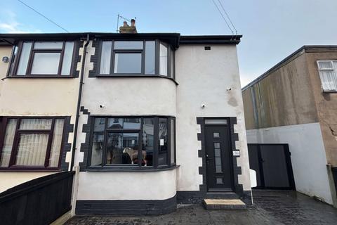 Ullswater Avenue, Thornton FY5