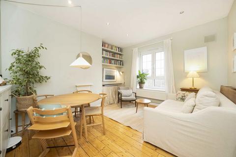 2 bedroom flat for sale, Reardon Street, London E1W