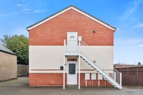 273 Bath Road, Kettering, NN16 9LW