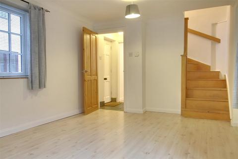 2 bedroom detached house to rent, Cow & Hare Passage, St. Ives