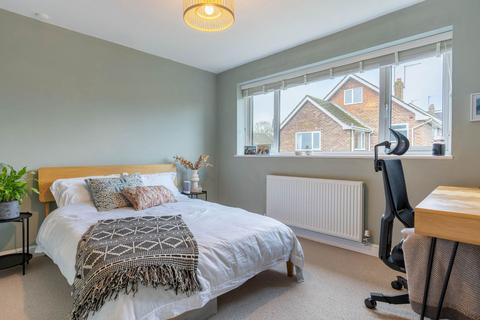 1 Hinton Avenue, Alvechurch, Birmingham, B48 7LZ