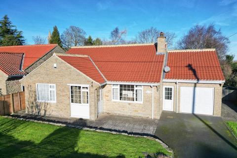 2 bedroom detached bungalow for sale, Red Lea, Beacon Way, Sneaton