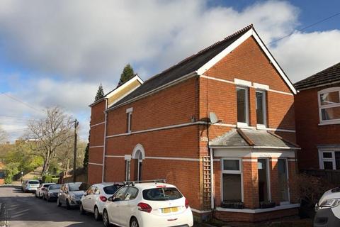 4 bedroom detached house for sale, Cargate Hill, Aldershot GU11