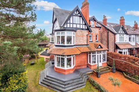 5 bedroom detached house for sale, Park Road, Hale, Altrincham