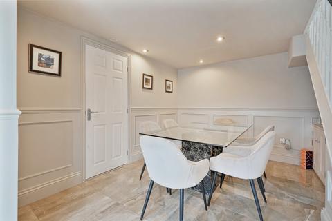 12 Westwick Grove, Sheffield, S8 7DP