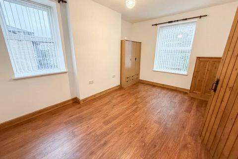 1 bedroom flat for sale, Newchurch Road, Stacksteads, Rossendale