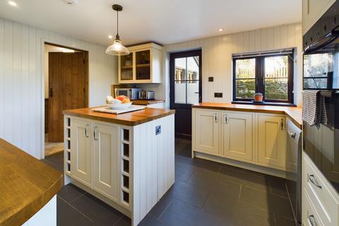 4 bedroom detached house for sale, The Dardy, Crickhowell, NP8