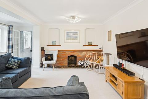 4 bedroom detached house for sale, Manor Farm Way, Seer Green, HP9