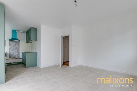5 Ridge Road, Mitcham, CR4 2ET