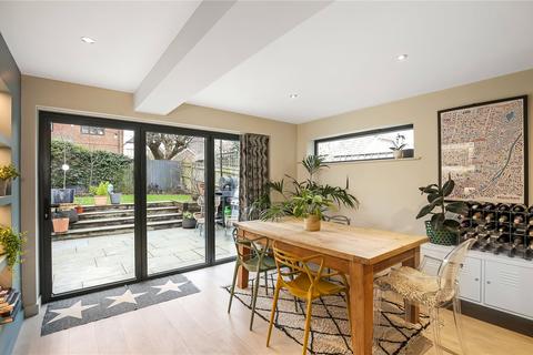 10 Nightingale Close, Winchester, SO22 5QA