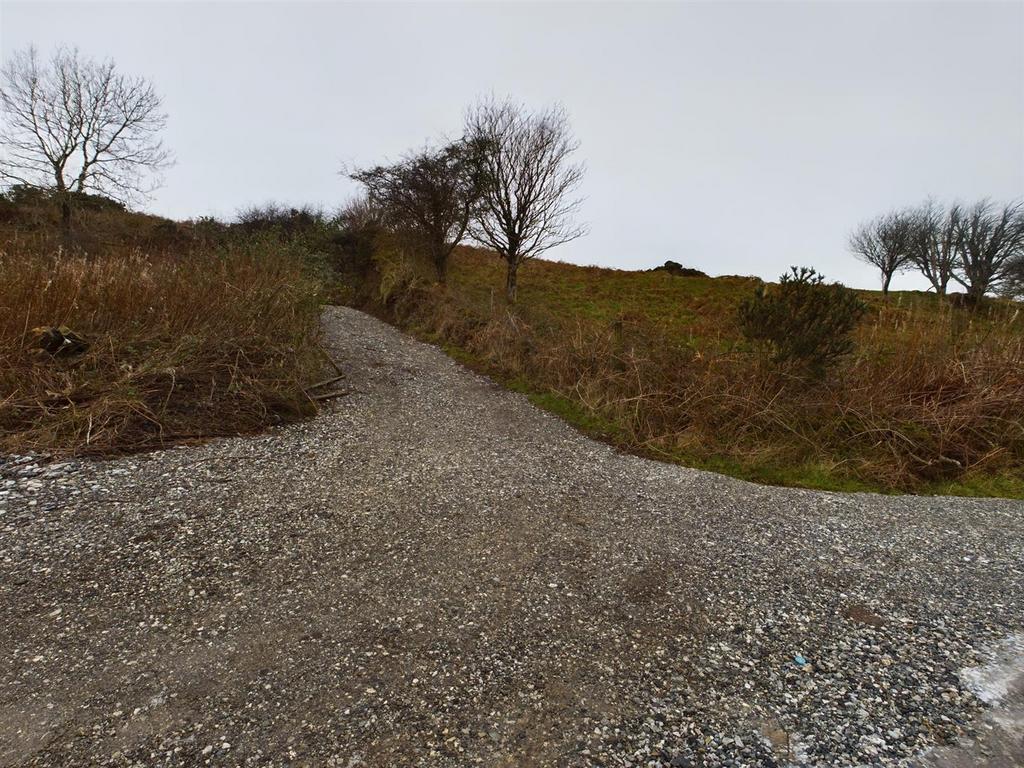 Entry from Craigspuir Lane