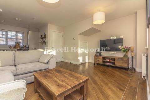 39 Foundry Close, Leyland, PR25 3RA
