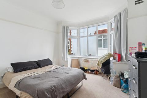 2 bedroom ground floor maisonette for sale, West End Court, West End Avenue, Pinner HA5