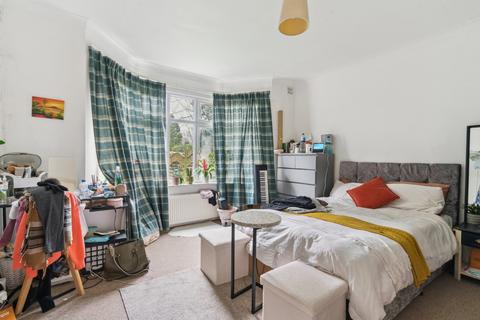 2 bedroom ground floor maisonette for sale, West End Court, West End Avenue, Pinner HA5