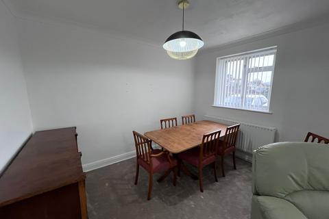 2 bedroom flat to rent, 46 Richmond Court  Richmond Road Uplands  Swansea