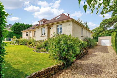 4 bedroom detached house to rent, Capelaw Road, Edinburgh, Midlothian