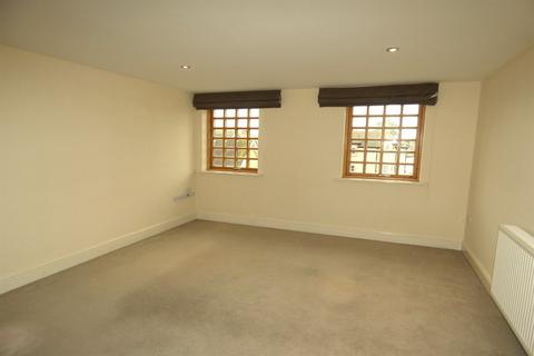 2 bedroom flat to rent, The Old Dairy, Bepton Road, Midhurst, GU29