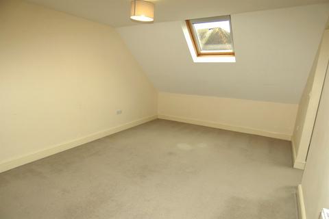 2 bedroom flat to rent, The Old Dairy, Bepton Road, Midhurst, GU29