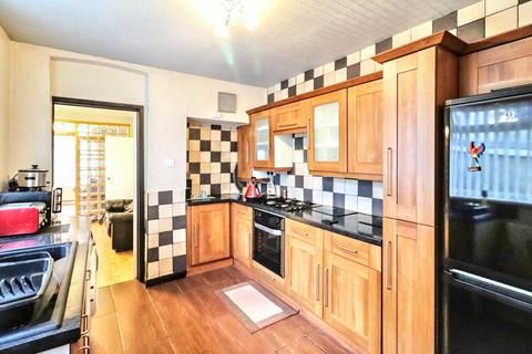 3 bedroom terraced house for sale, Pontlottyn, Bargoed CF81