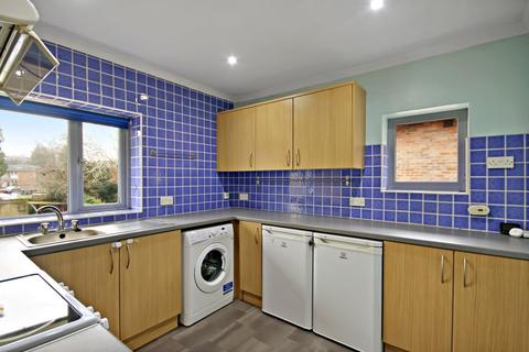 2 bedroom maisonette for sale, Halsford Park Road, East Grinstead, RH19