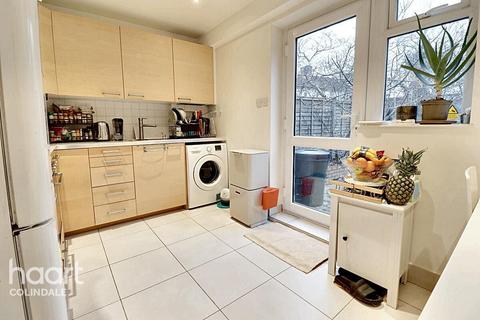 2 bedroom end of terrace house for sale, Deansbrook Road, HA8