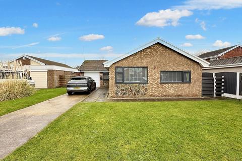 3 bedroom detached bungalow for sale, Heol Colwyn, Abergele, LL22 7UP