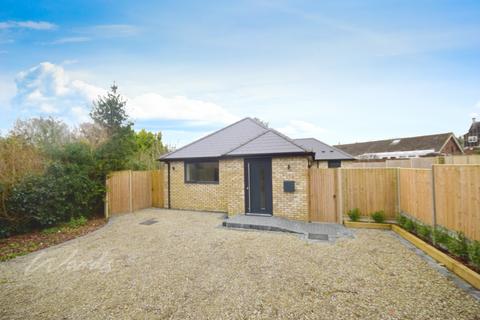 3 bedroom detached bungalow to rent, Flax Court Lane Eythorne CT15