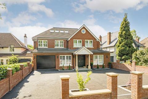 undefined, The Avenue, Sunbury-On-Thames TW16