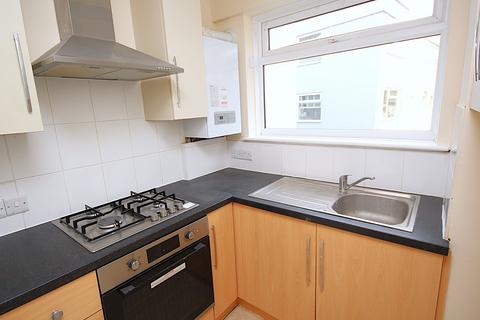 2 bedroom flat for sale, 61 Bournemouth Road, Lower Parkstone, Poole, BH14