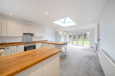 3 bedroom bungalow for sale, Woodside Road, Farnham, Surrey, GU9