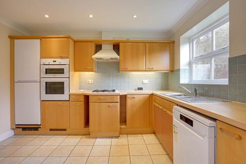 34 Aberaman, Emmer Green, Reading, RG4 8LD