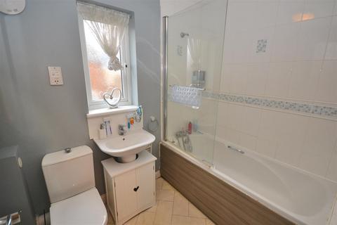 9 Brough Lane, Crossways, Dorchester, DT2 8WU
