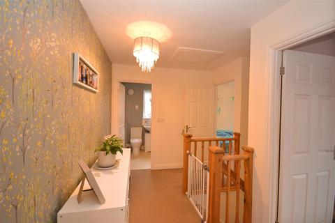9 Brough Lane, Crossways, Dorchester, DT2 8WU