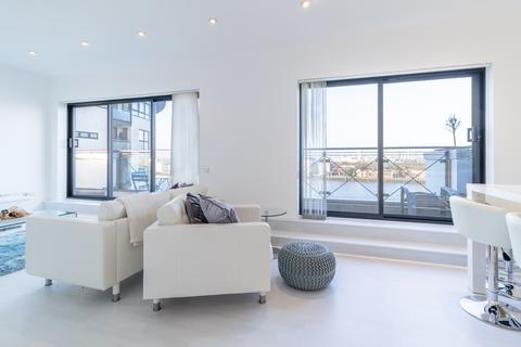 4 bedroom penthouse for sale, Westferry Road, London E14