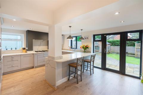 5 bedroom semi-detached house for sale, The Avenue, Wetherby LS22