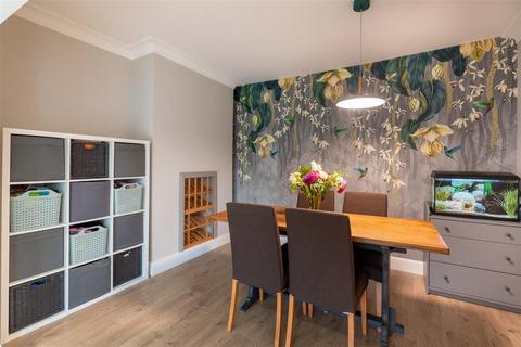 5 bedroom semi-detached house for sale, The Avenue, Wetherby LS22