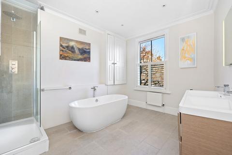 27 Fremont Street, London, E9 7NQ