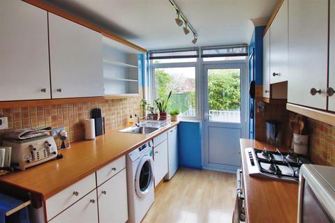 3 bedroom semi-detached house for sale, Greatwood Close, Hythe, Southampton