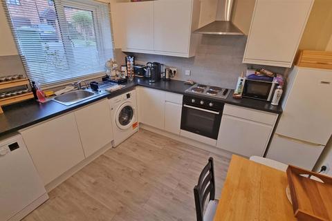 3 bedroom semi-detached house for sale, Bramley Drive, Hollywood