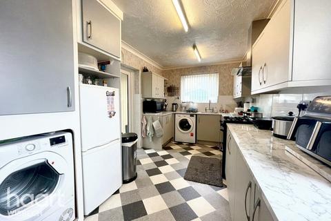 3 bedroom detached bungalow for sale, Kirkgate Street, Wisbech